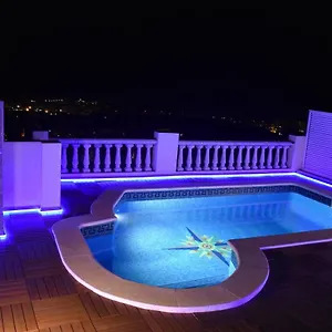House. Casa Con Piscina Privada Сasa de vacaciones
